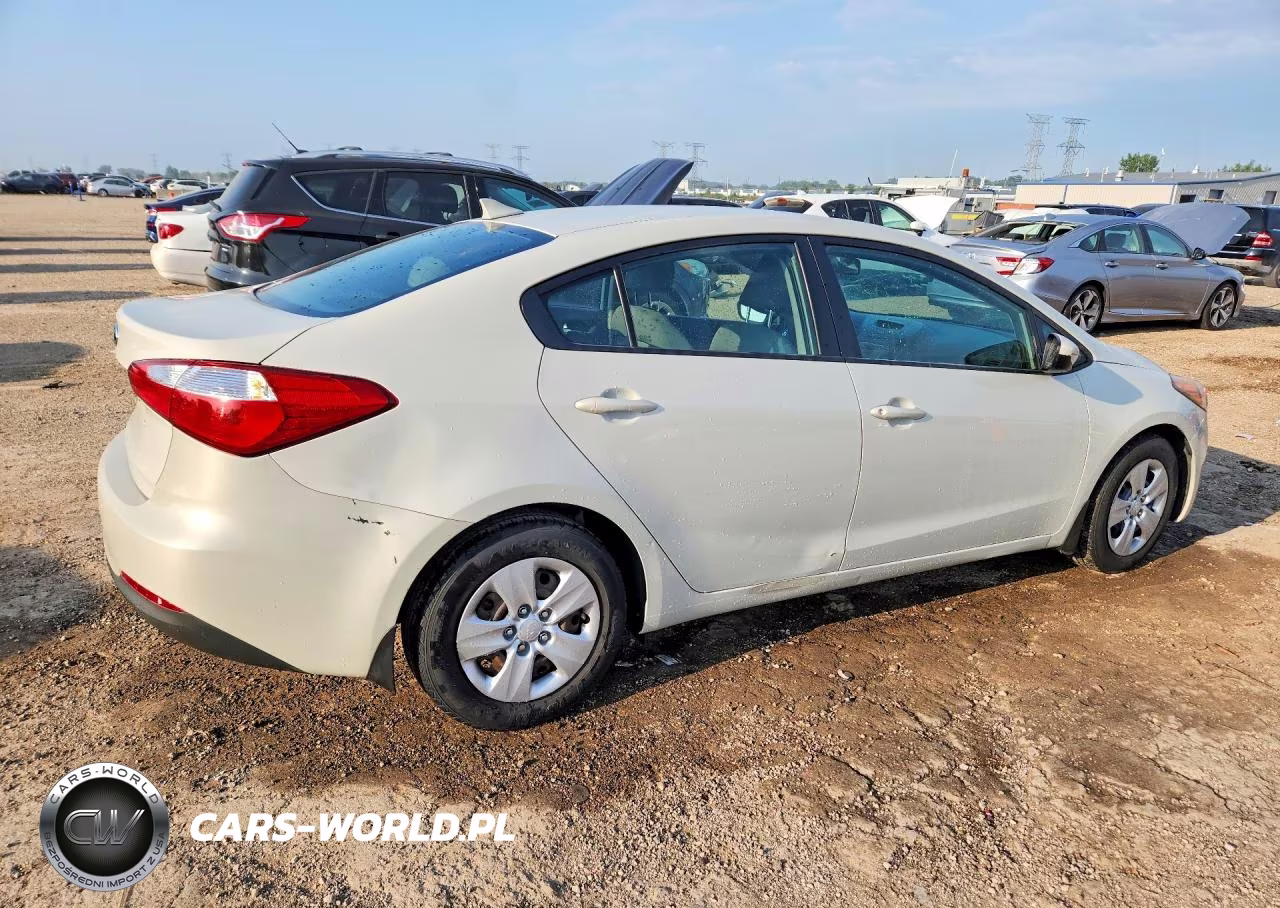 2015 Kia Forte Lx VIN:KNAFK4A6XF5372615 - 3