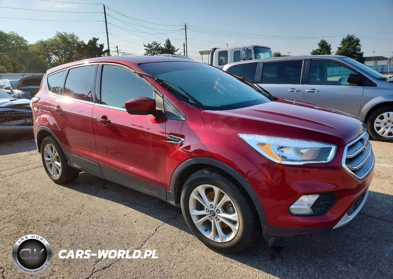 2017 Ford Escape Se VIN:1FMCU0GD4HUE37008 - 4