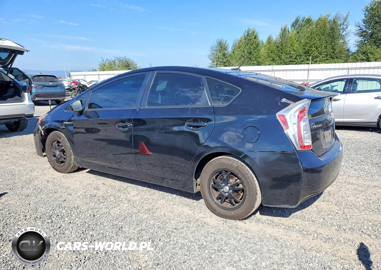 2015 Toyota Prius Three VIN:JTDKN3DU3F0417789 - 2