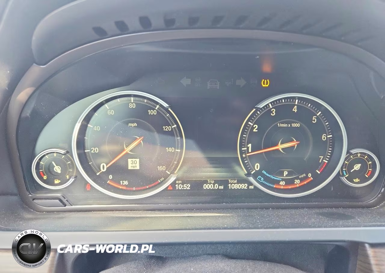 2015 BMW 750 I VIN:WBAYA8C5XFD825595 - 9