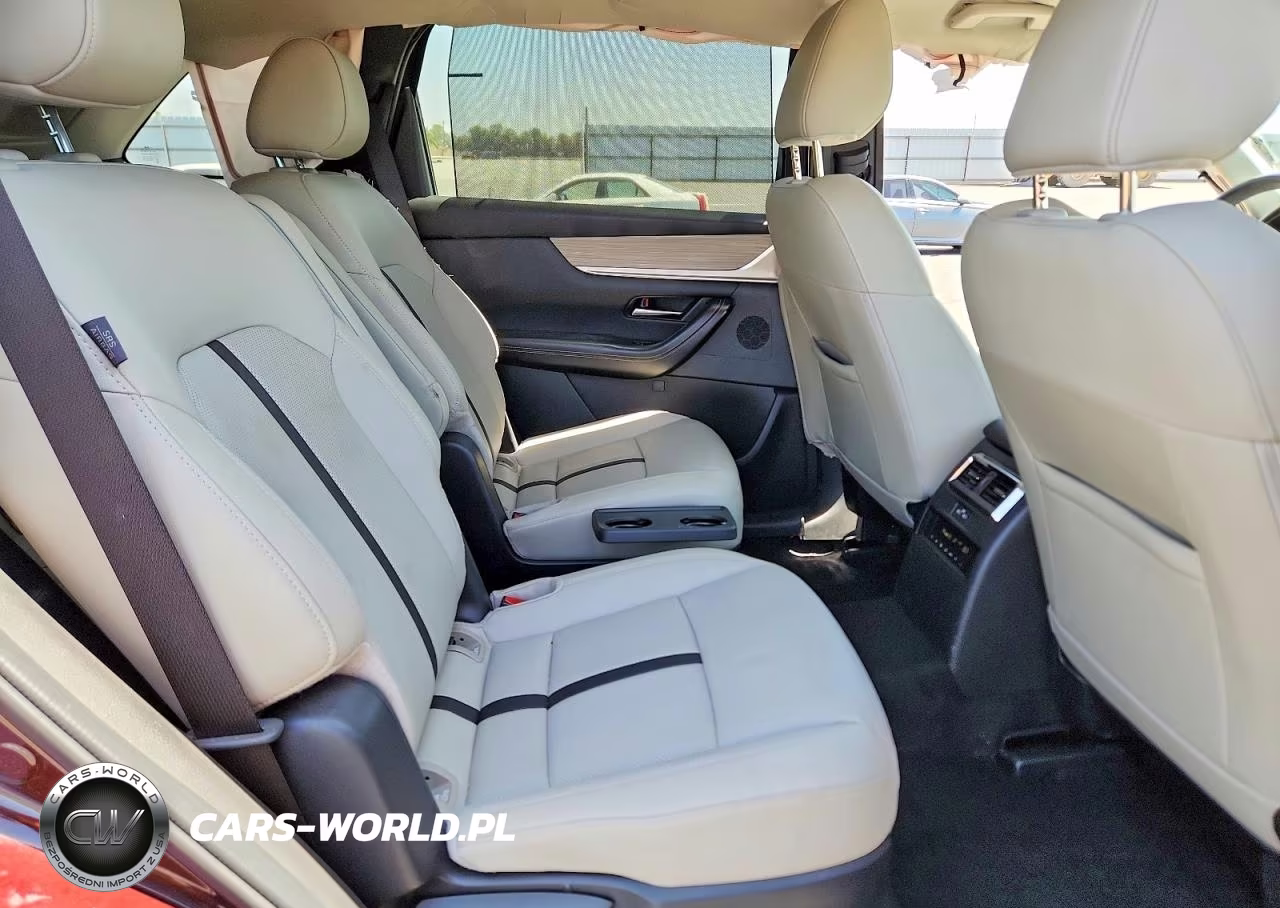 2024 Mazda Cx-90 Premium VIN:JM3KKDHD2R1173518 - 11