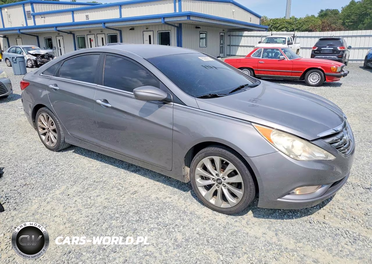 2013 Hyundai Sonata Se VIN:5NPEC4AC3DH550332 - 4