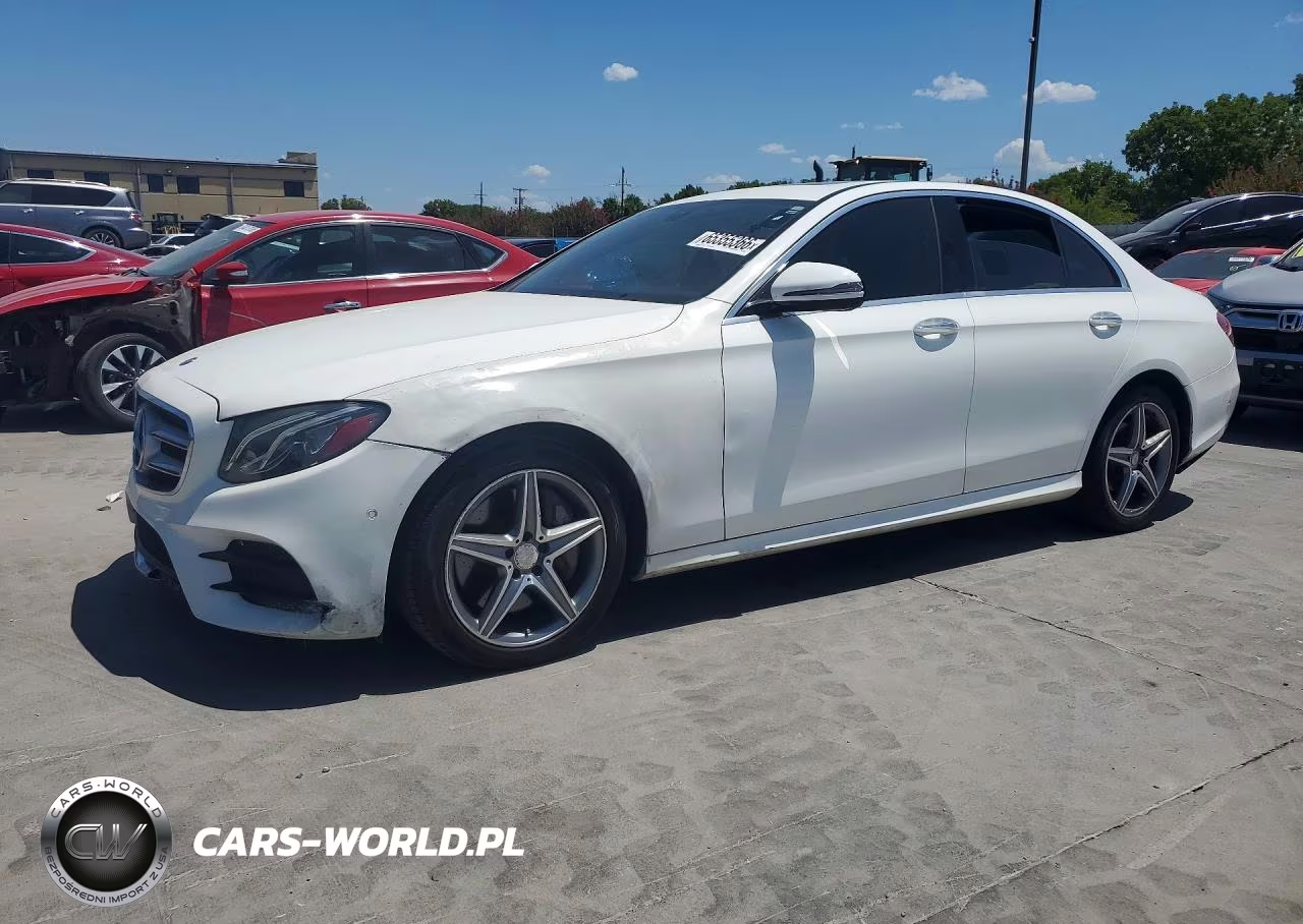 2017 Mercedes-Benz E 300 – zdjęcie 1 z 12