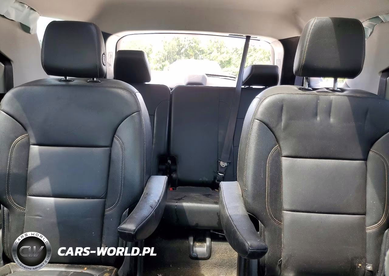 2018 Chevrolet Traverse Lt VIN:1GNERHKW5JJ194684 - 10