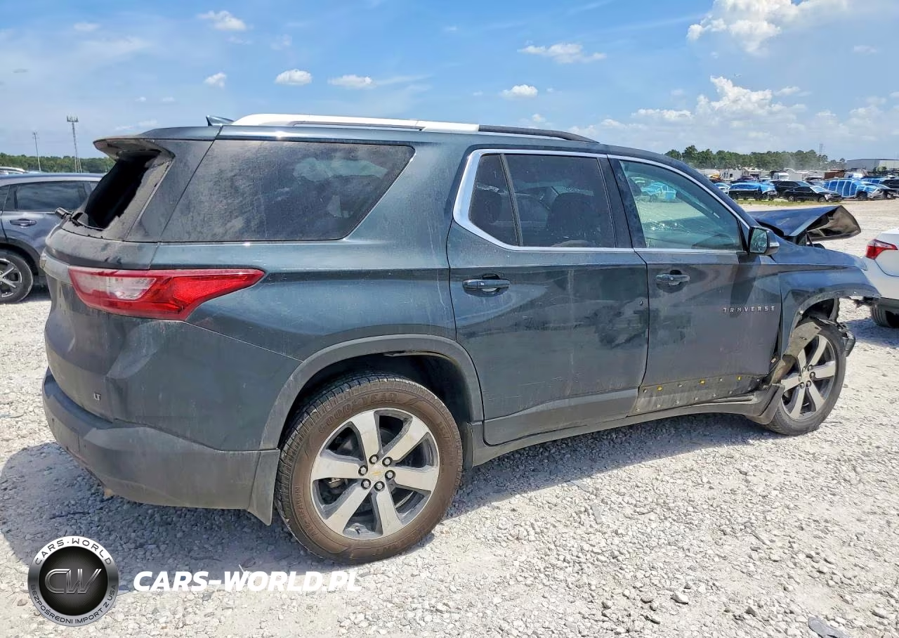 2018 Chevrolet Traverse Lt VIN:1GNERHKW5JJ194684 - 3
