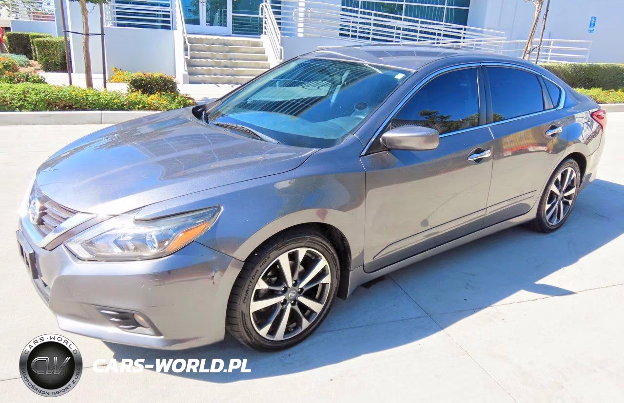 2017 Nissan Altima 2.5 Sr VIN:1N4AL3AP9HC148138 - 3