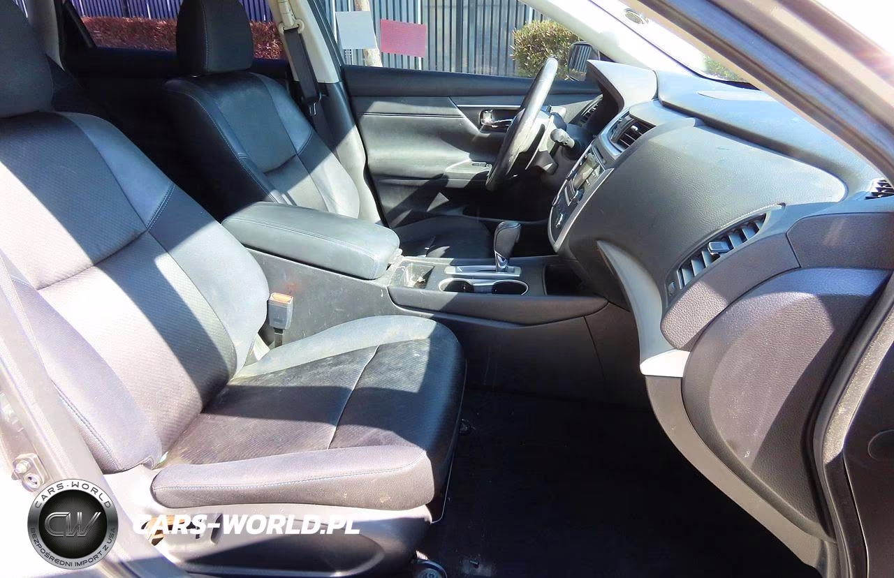 2017 Nissan Altima 2.5 Sr VIN:1N4AL3AP9HC148138 - 5