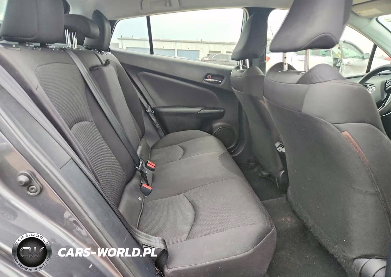2021 Toyota Prius L Eco VIN:JTDKAMFU2M3143835 - 10