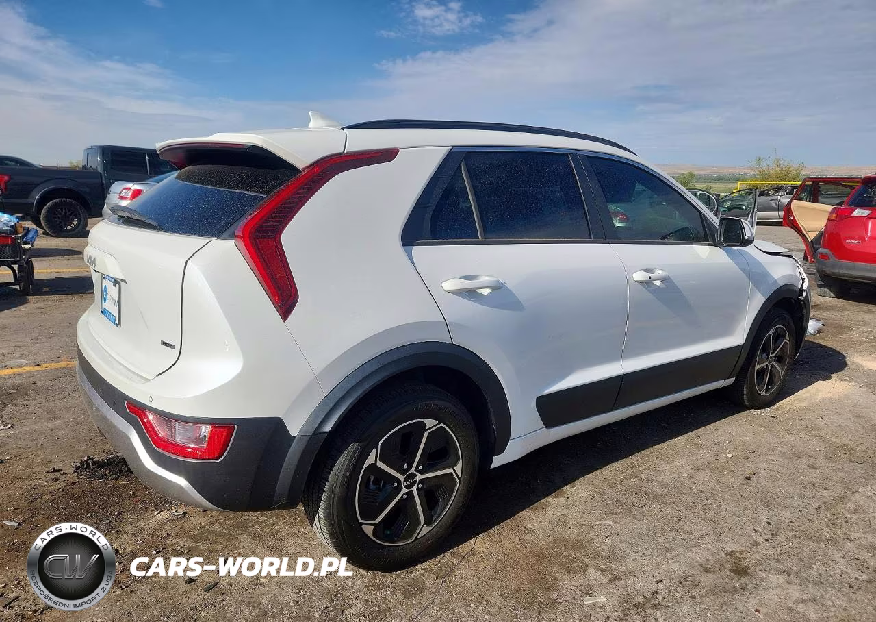 2023 Kia Niro Ex VIN:KNDCR3LEXP5046654 - 3