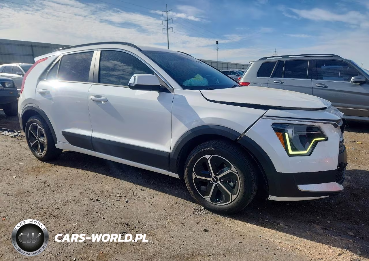 2023 Kia Niro Ex VIN:KNDCR3LEXP5046654 - 4