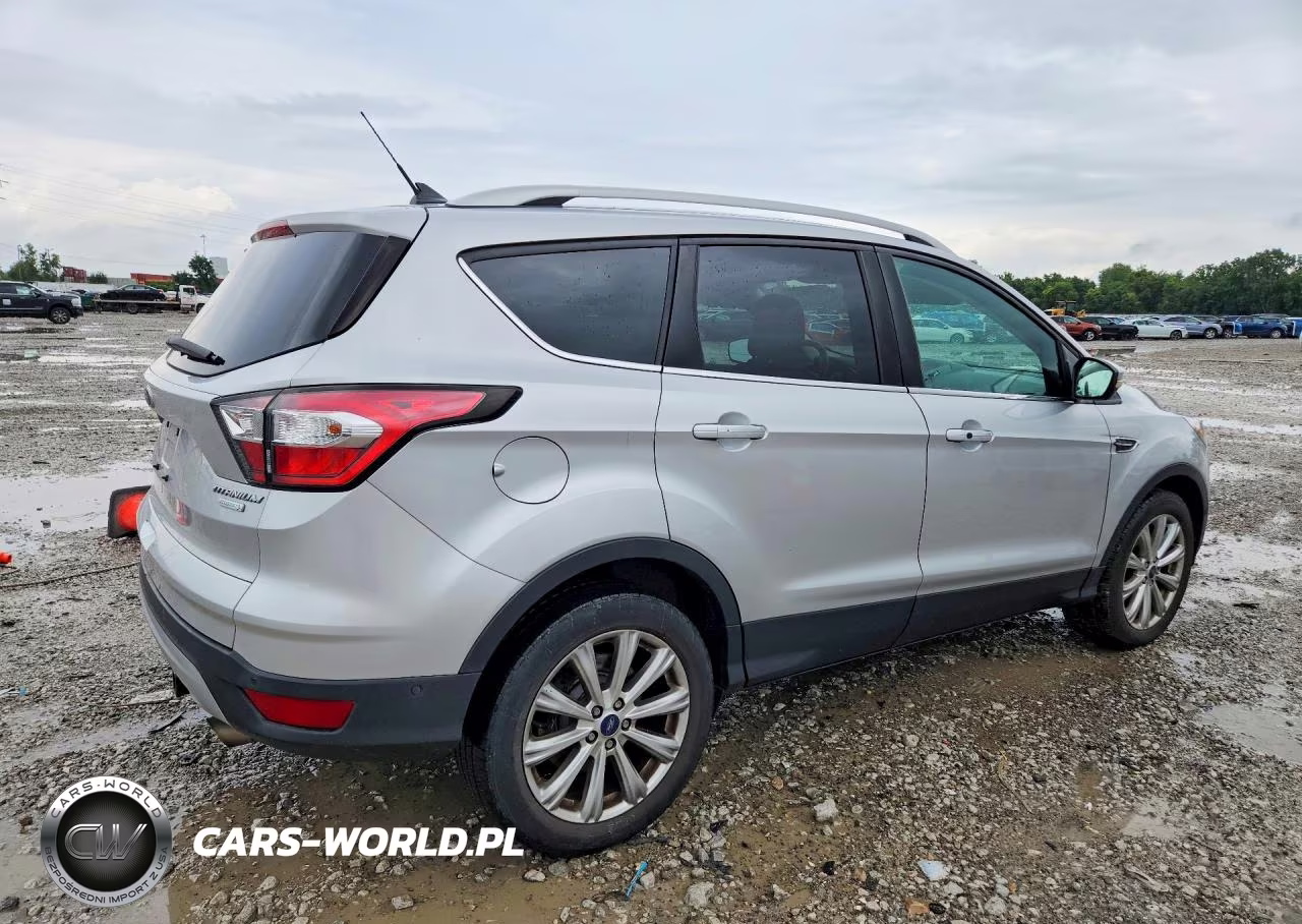 2018 Ford Escape Titanium VIN:1FMCU0J99JUC03442 - 3
