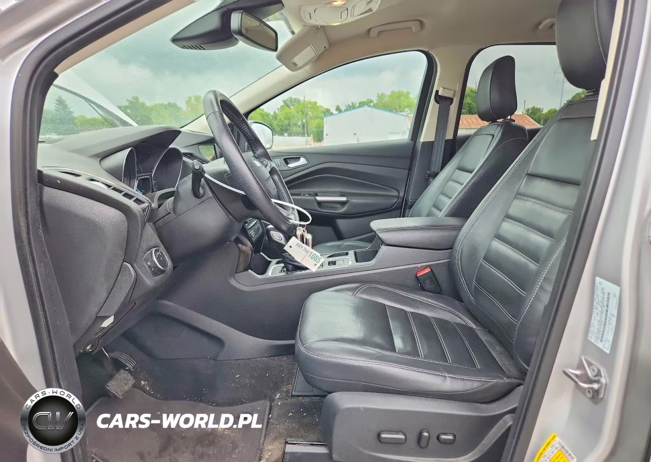 2018 Ford Escape Titanium VIN:1FMCU0J99JUC03442 - 7
