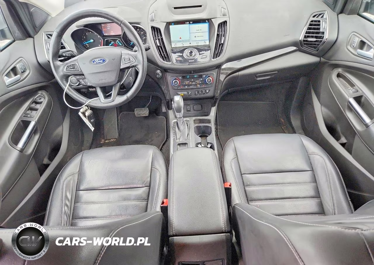 2018 Ford Escape Titanium VIN:1FMCU0J99JUC03442 - 8