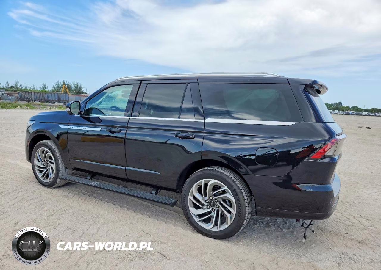 2026 Lincoln Navigator Reserve VIN:5LMJJ2LG4TEL13705 - 2