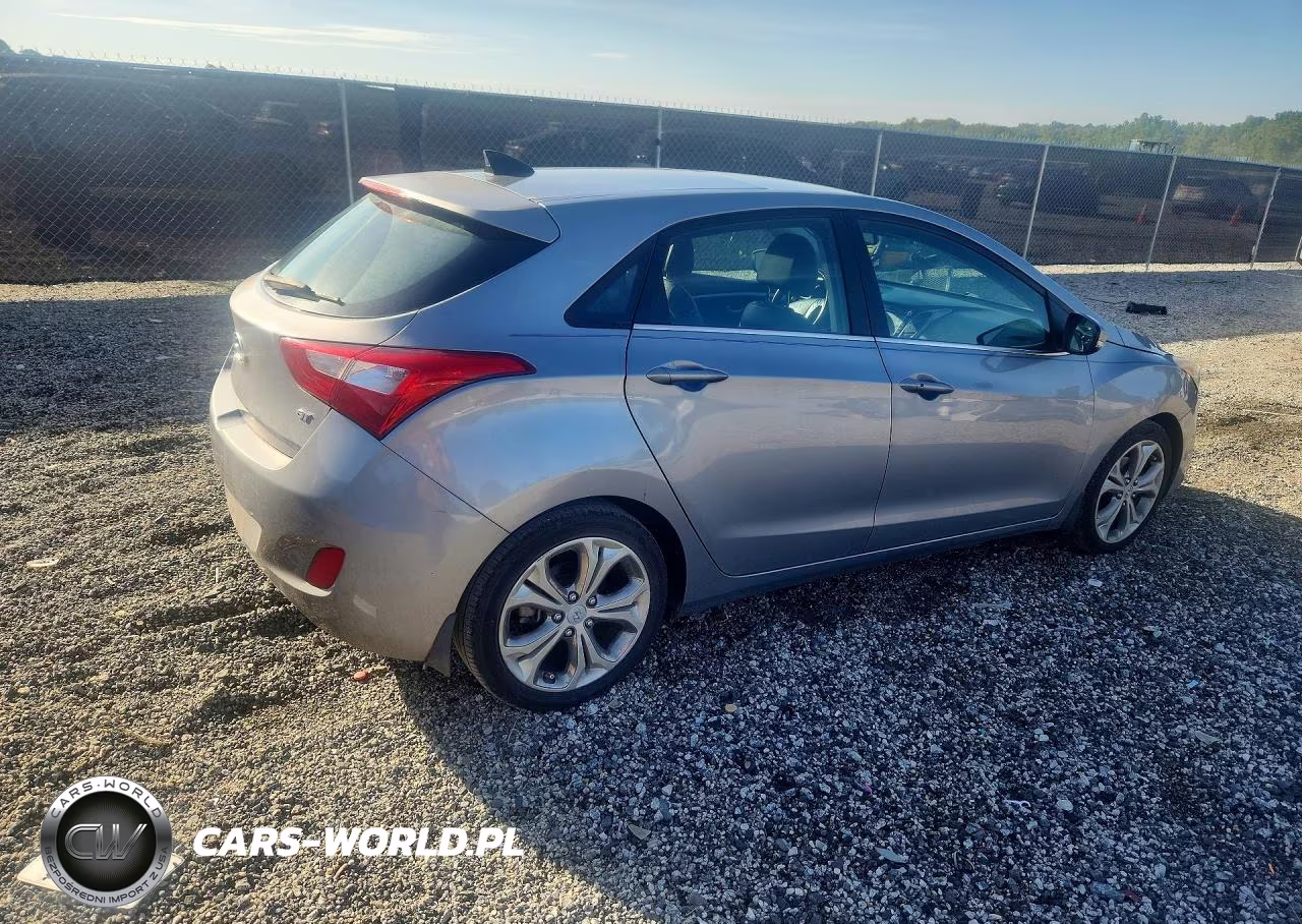 2013 Hyundai Elantra Gt Base VIN:KMHD35LE7DU037084 - 3
