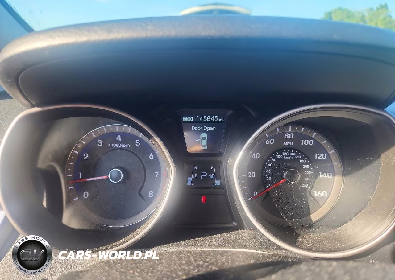 2013 Hyundai Elantra Gt Base VIN:KMHD35LE7DU037084 - 9