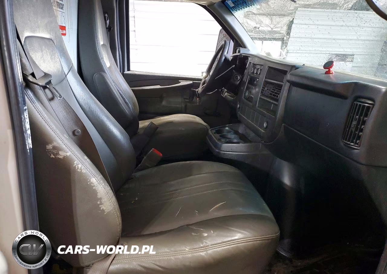 2011 GMC Savana Cutaway G3500 VIN:1GDY72BA9B1905300 - 7