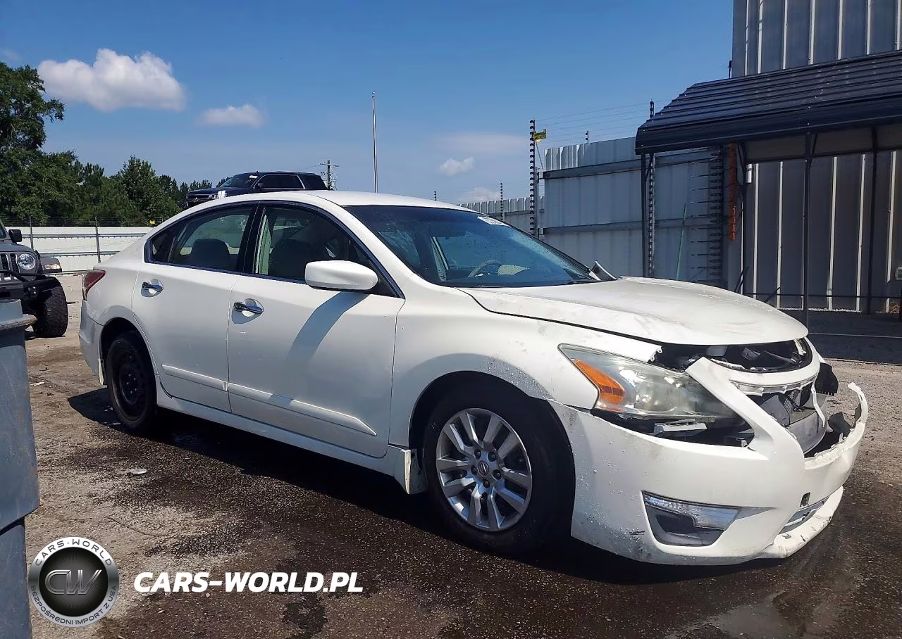 2013 Nissan Altima 2.5 VIN:1N4AL3AP4DC263210 - 4