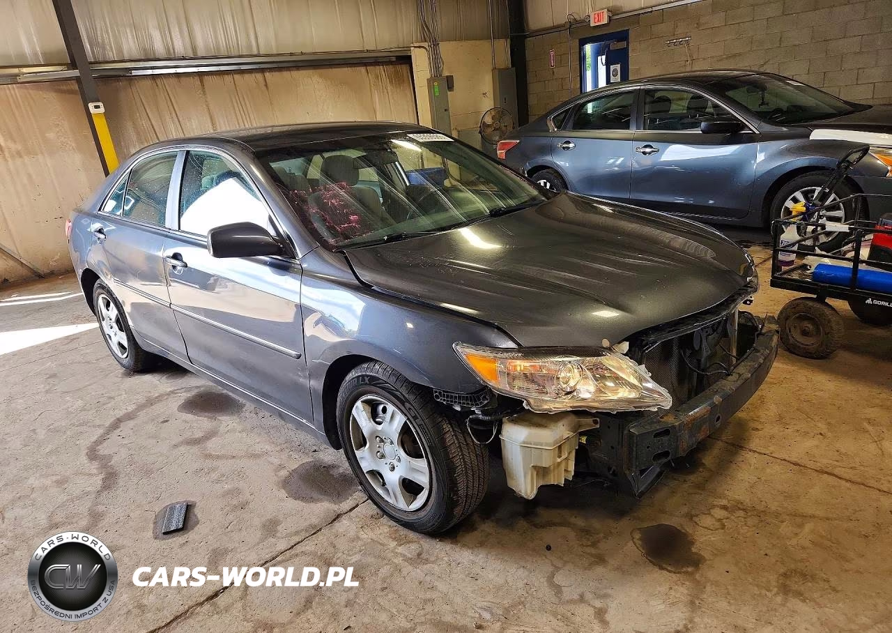 2011 Toyota Camry Le VIN:4T1BF3EK4BU598880 - 4