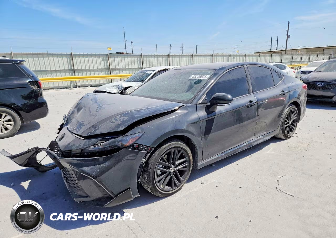2025 Toyota Camry Se – zdjęcie 1 z 12
