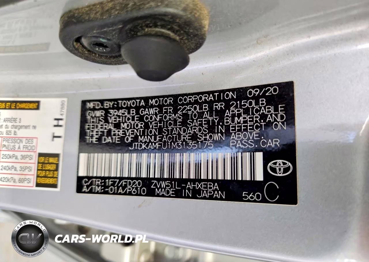 2021 Toyota Prius Le VIN:JTDKAMFU1M3135175 - 12