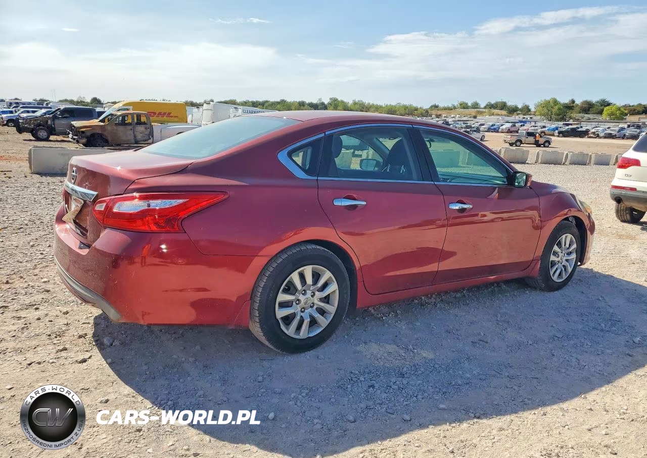2016 Nissan Altima 2.5 S VIN:1N4AL3AP3GN321607 - 3