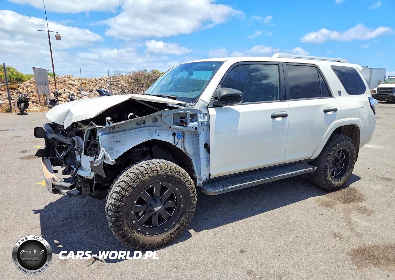2019 Toyota 4Runner Sr5 – zdjęcie 1 z 14