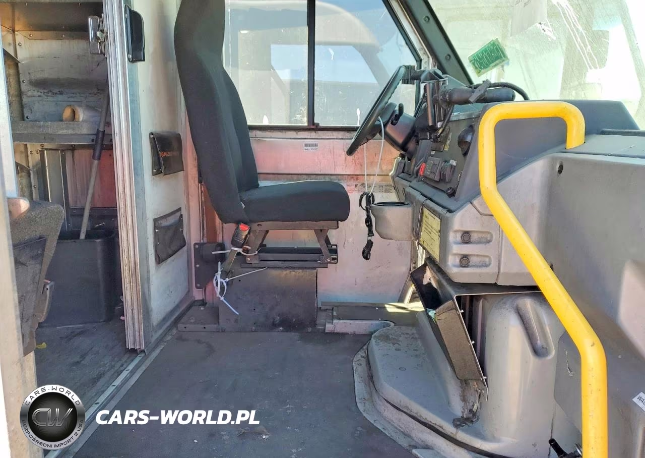 2013 Isuzu Npr VIN:JALB4T172D7W01089 - 11