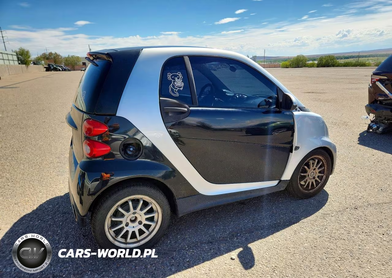 2013 Smart Fortwo Pure VIN:WMEEJ3BA2DK695281 - 3
