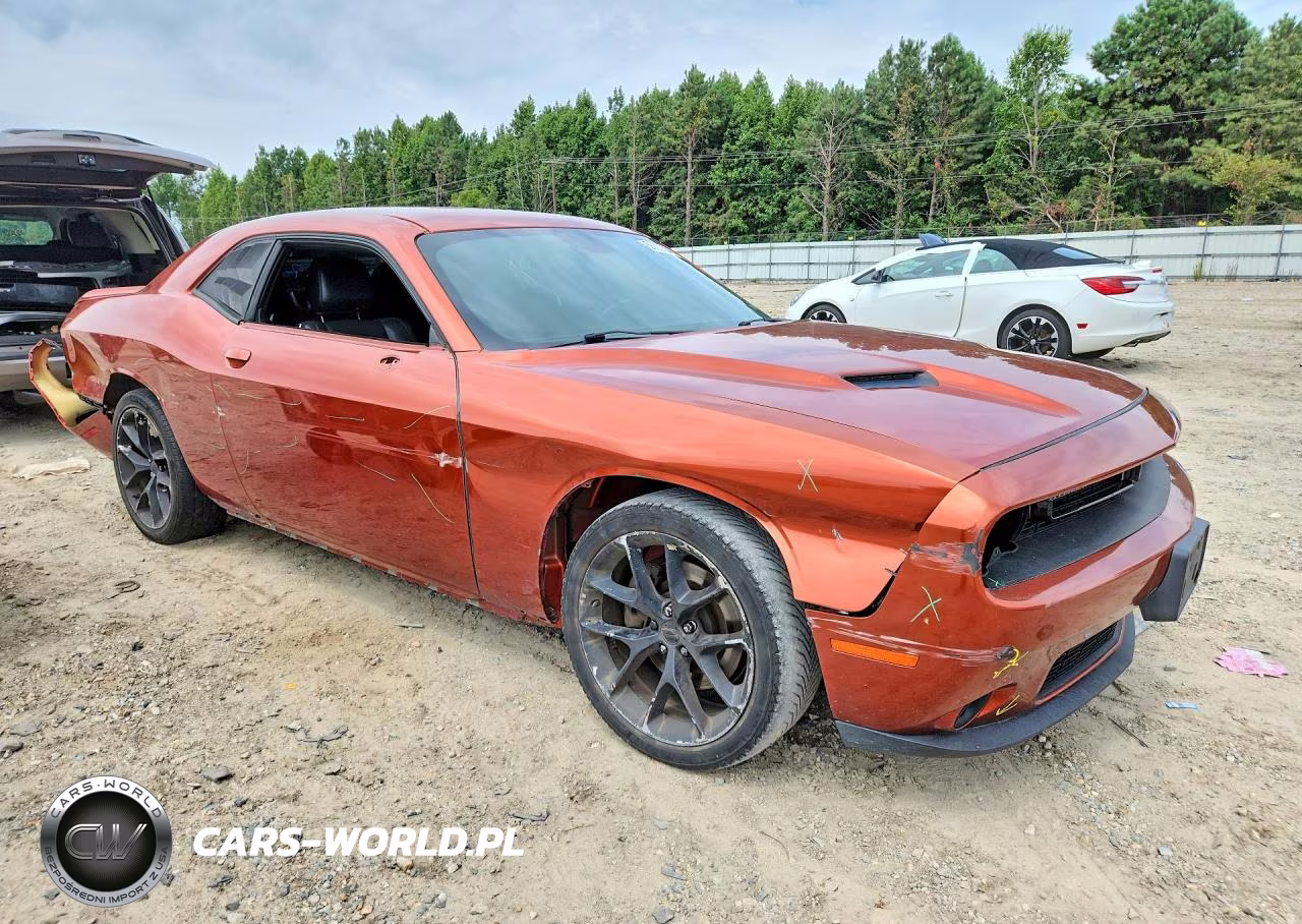 2021 Dodge Challenger Sxt VIN:2C3CDZAG7MH533454 - 4