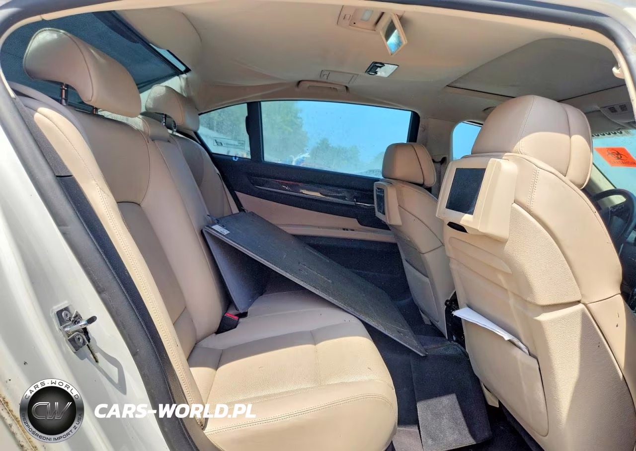 2009 BMW 750 Li VIN:WBAKB835X9CY60053 - 10