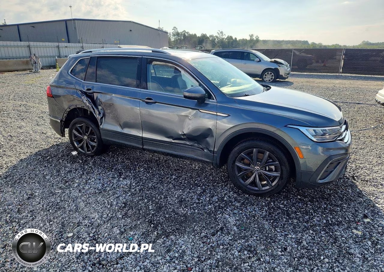 2022 Volkswagen Tiguan Se VIN:3VV2B7AX7NM121413 - 4