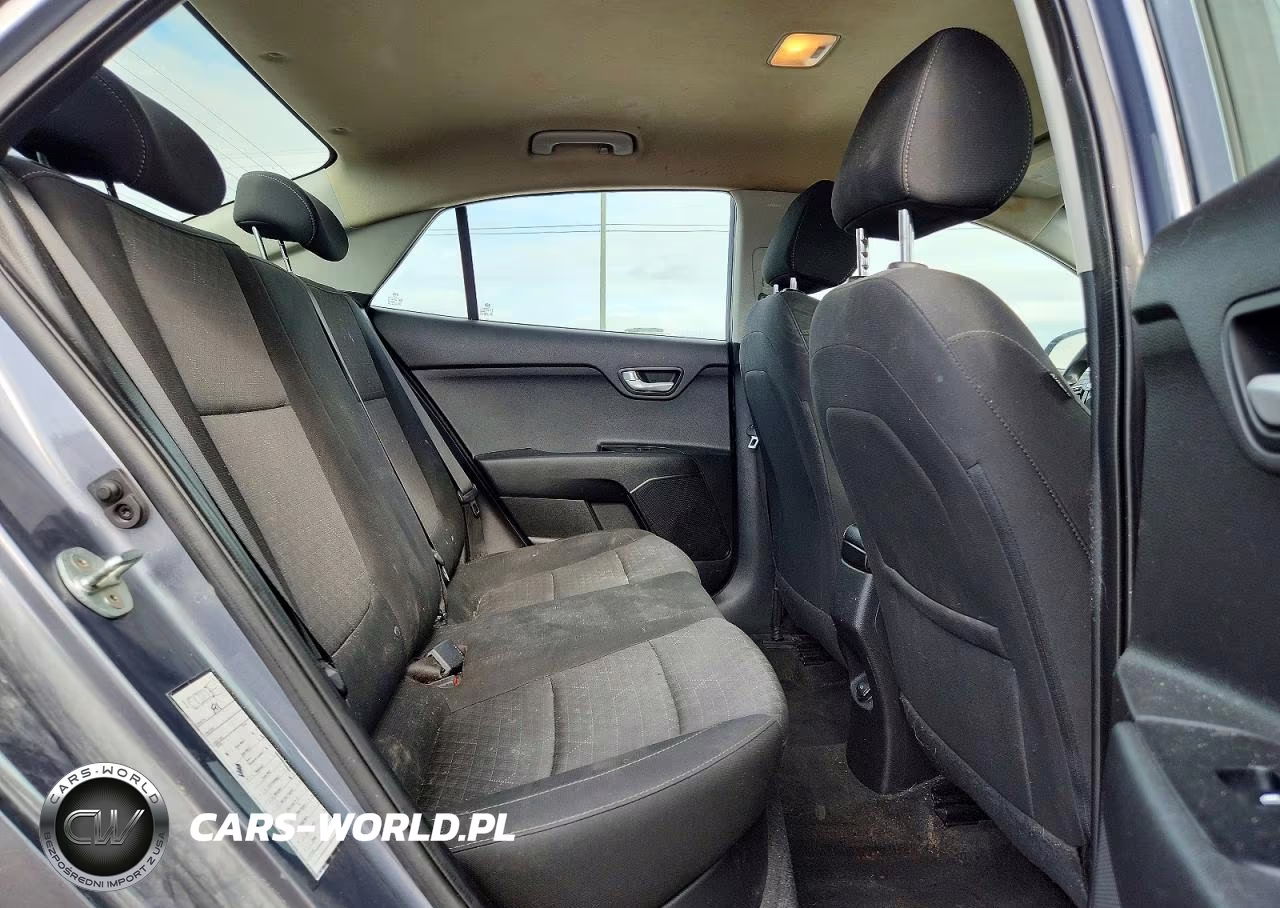 2020 Kia Rio S VIN:3KPA24AD0LE296074 - 10