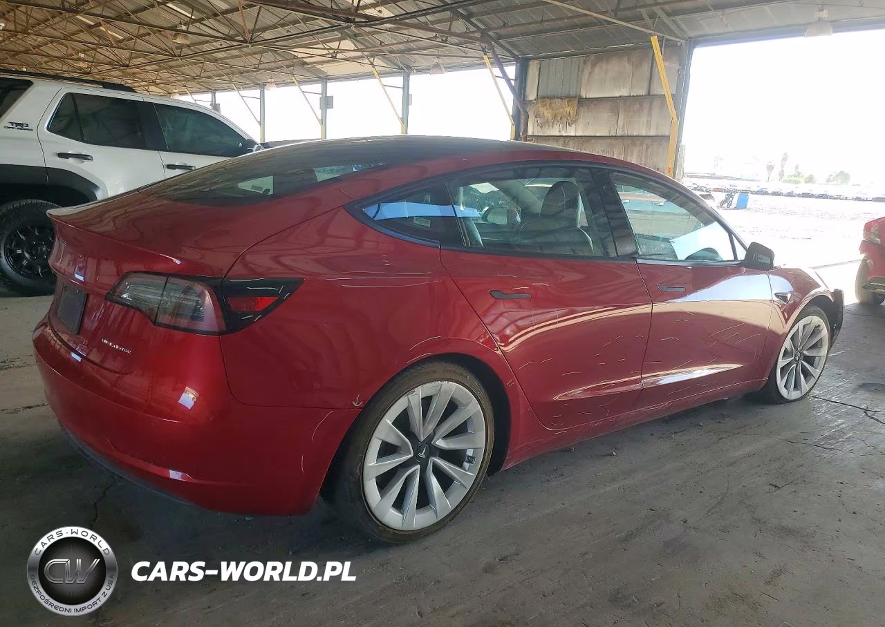 2022 Tesla Model 3 VIN:5YJ3E1EB5NF261972 - 3