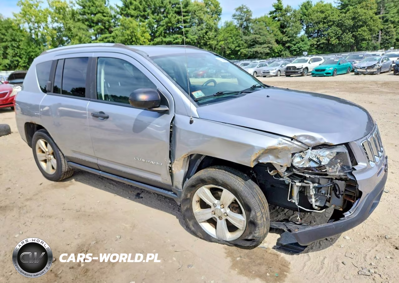 2015 Jeep Compass Sport VIN:1C4NJDBB1FD271451 - 4