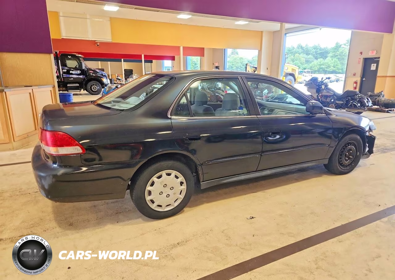 2002 Honda Accord Lx VIN:1HGCG66592A001306 - 3