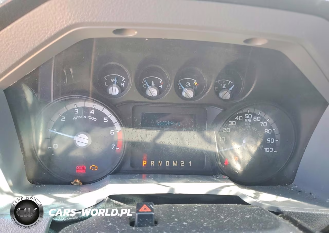 2015 Ford F250 Super Duty VIN:1FT7X2B68FEA13145 - 9