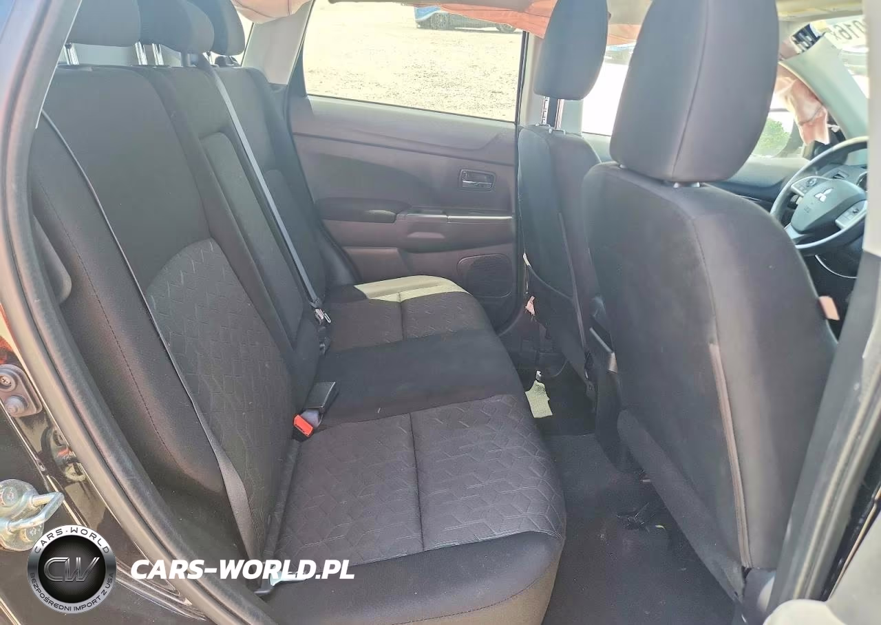 2020 Mitsubishi Outlander Sport Es VIN:JA4AP3AU8LU015999 - 11