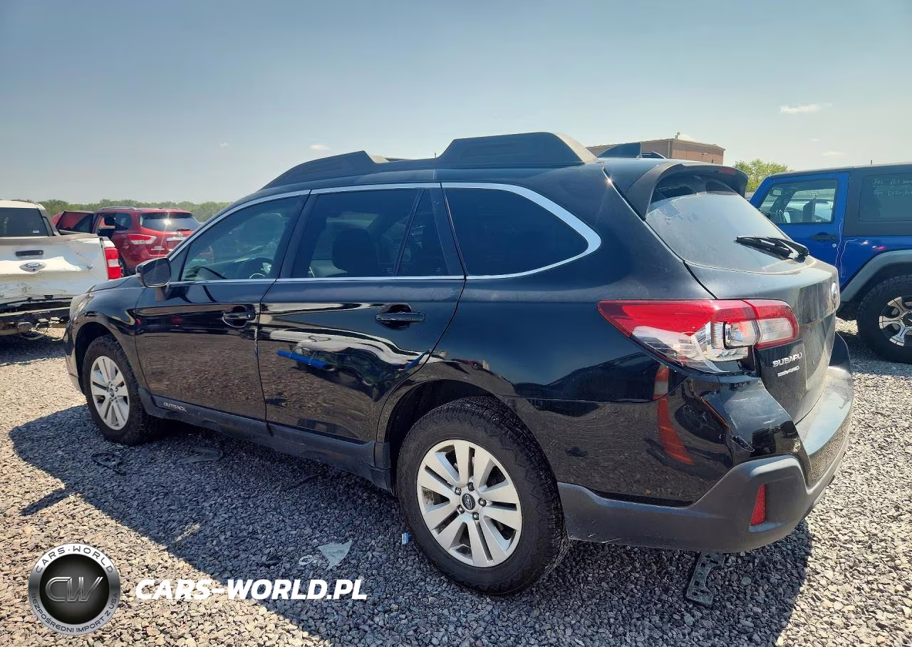 2019 Subaru Outback 2.5I Premium VIN:4S4BSAFC4K3319053 - 2