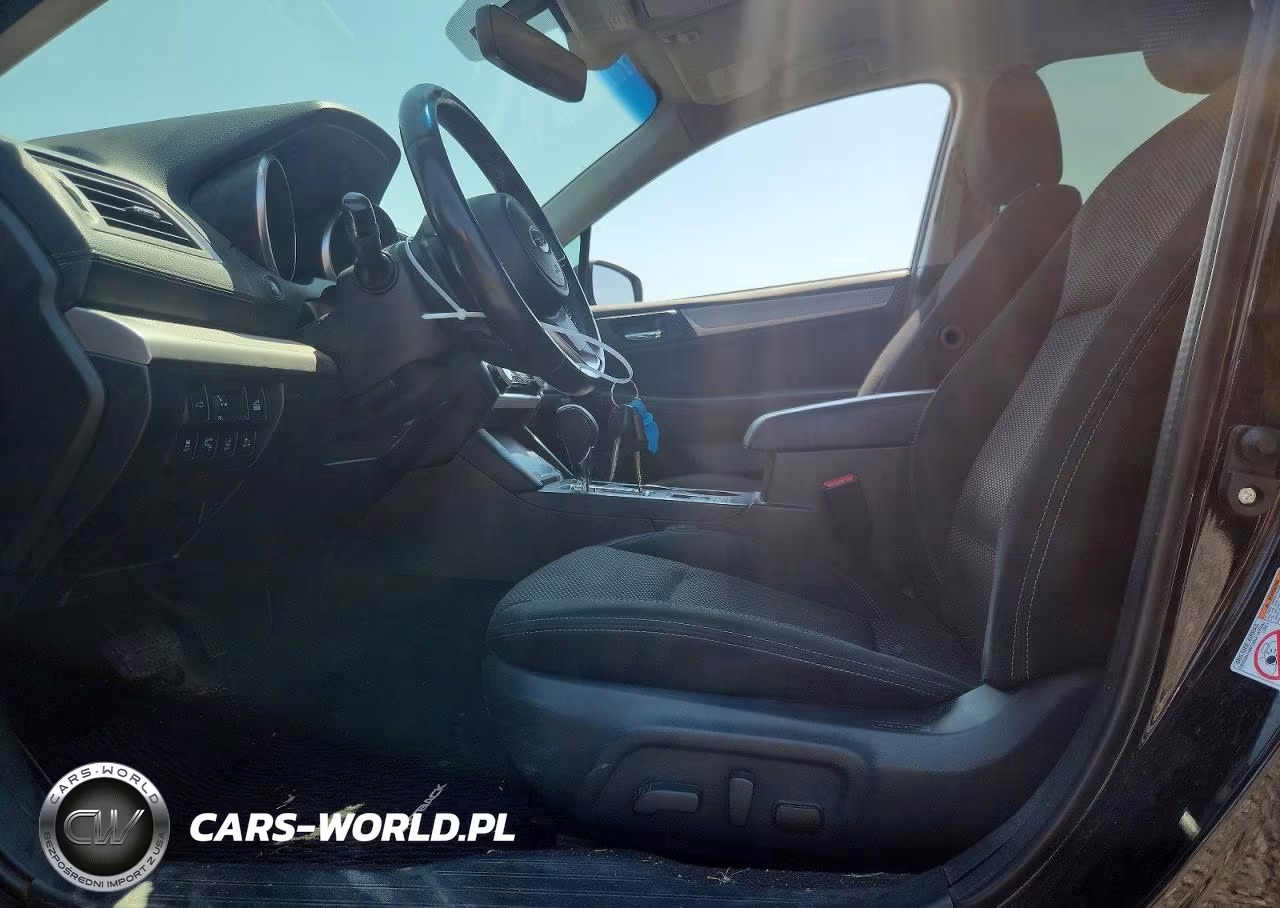 2019 Subaru Outback 2.5I Premium VIN:4S4BSAFC4K3319053 - 7