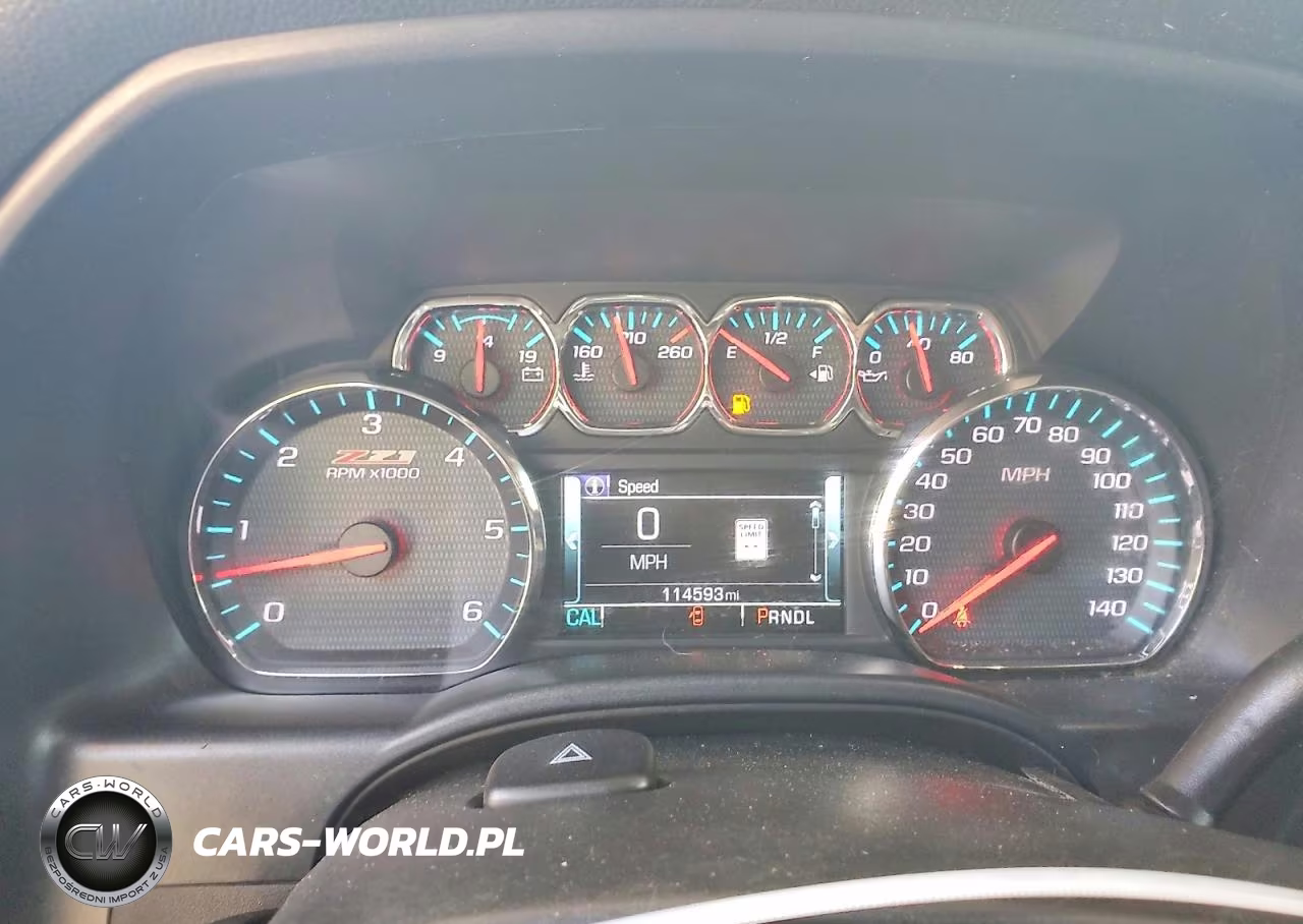 2018 Chevrolet Silverado K1500 Lt VIN:3GCUKREC6JG377934 - 9