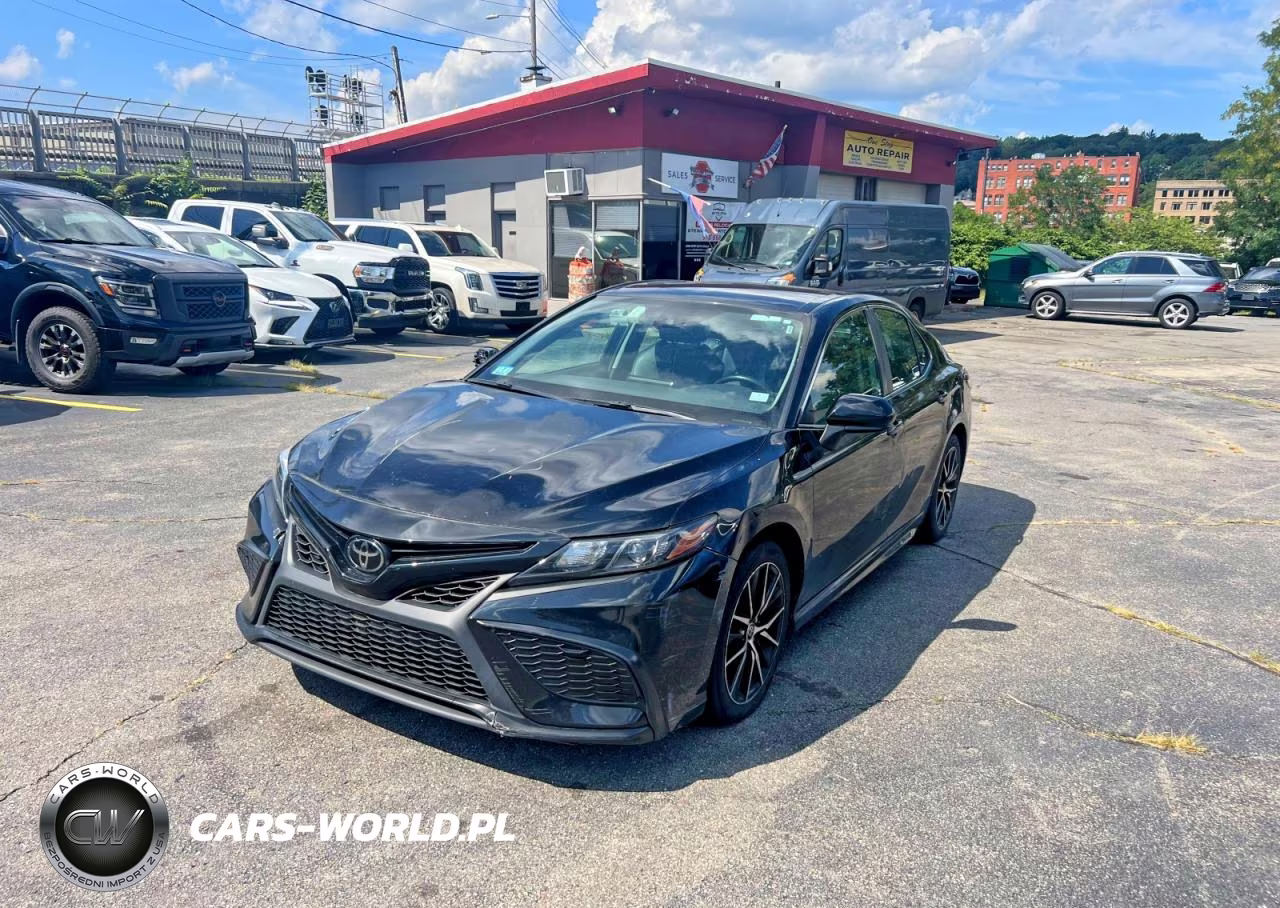 2021 Toyota Camry Se – zdjęcie 1 z 11