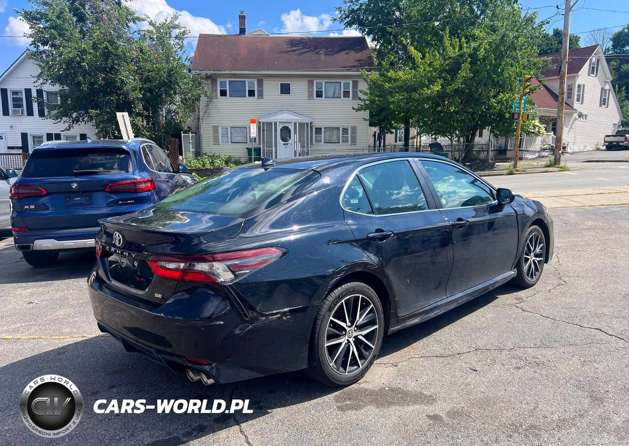 2021 Toyota Camry Se VIN:4T1G11AKXMU589392 - 3