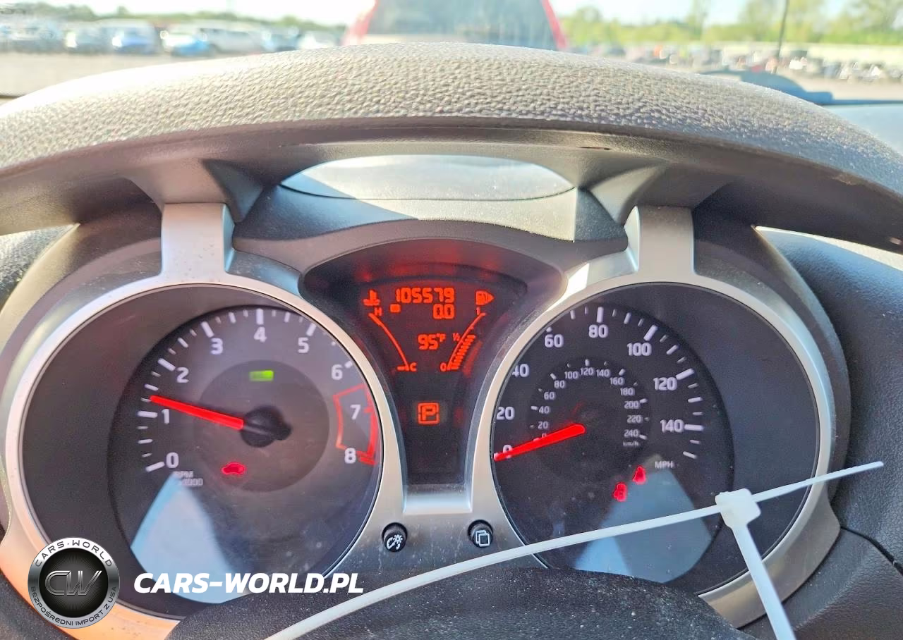 2015 Nissan Juke Sl VIN:JN8AF5MV9FT561654 - 9