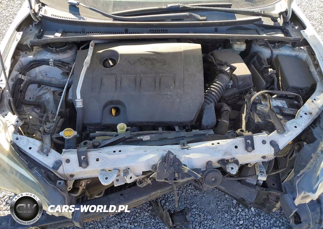 2017 Toyota Corolla Le VIN:5YFBURHE2HP670975 - 11