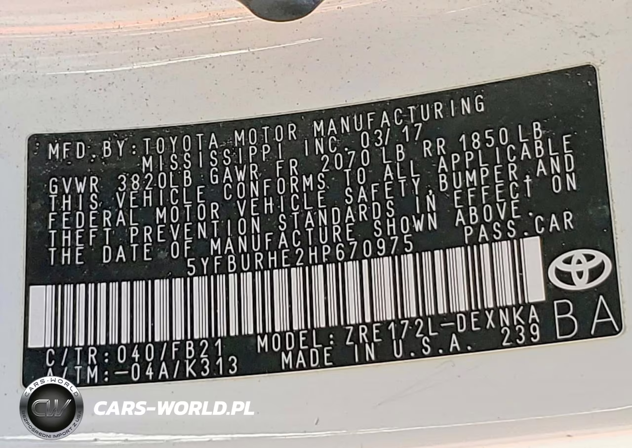 2017 Toyota Corolla Le VIN:5YFBURHE2HP670975 - 13
