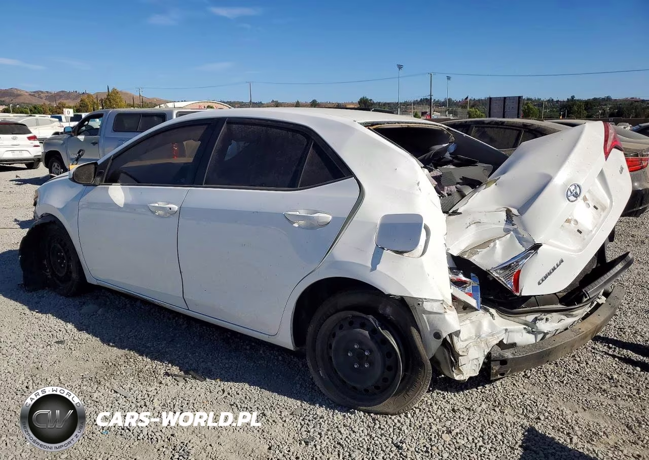 2017 Toyota Corolla Le VIN:5YFBURHE2HP670975 - 2