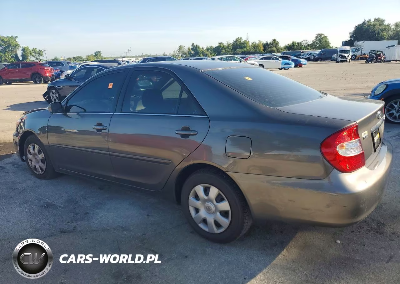 2003 Toyota Camry Le VIN:4T1BE32K73U767881 - 2
