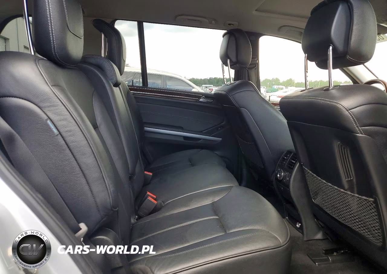 2011 Mercedes-Benz Gl 550 4Matic VIN:4JGBF8GE9BA733051 - 10