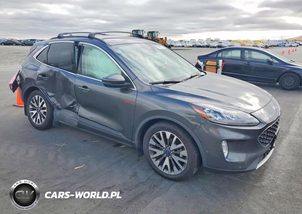 2020 Ford Escape Titanium VIN:1FMCU0DZ8LUA10181 - 4
